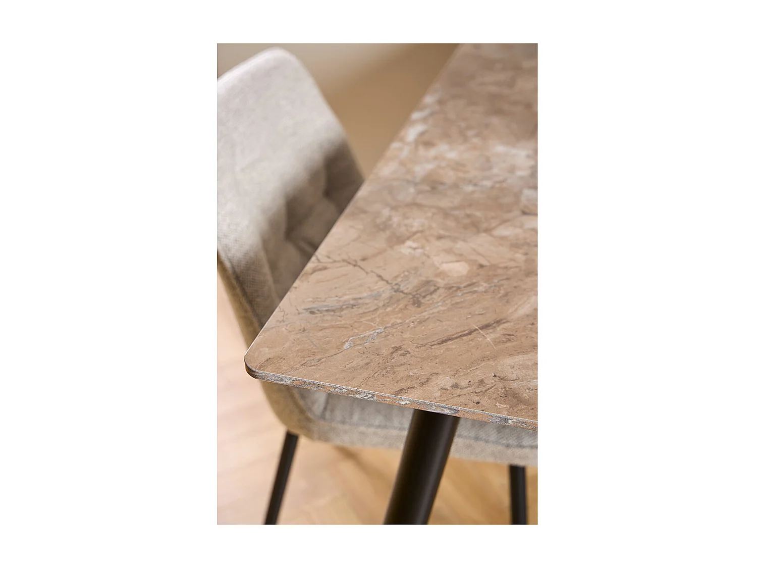 Wicklow table de salle à manger 80x140cm marron.