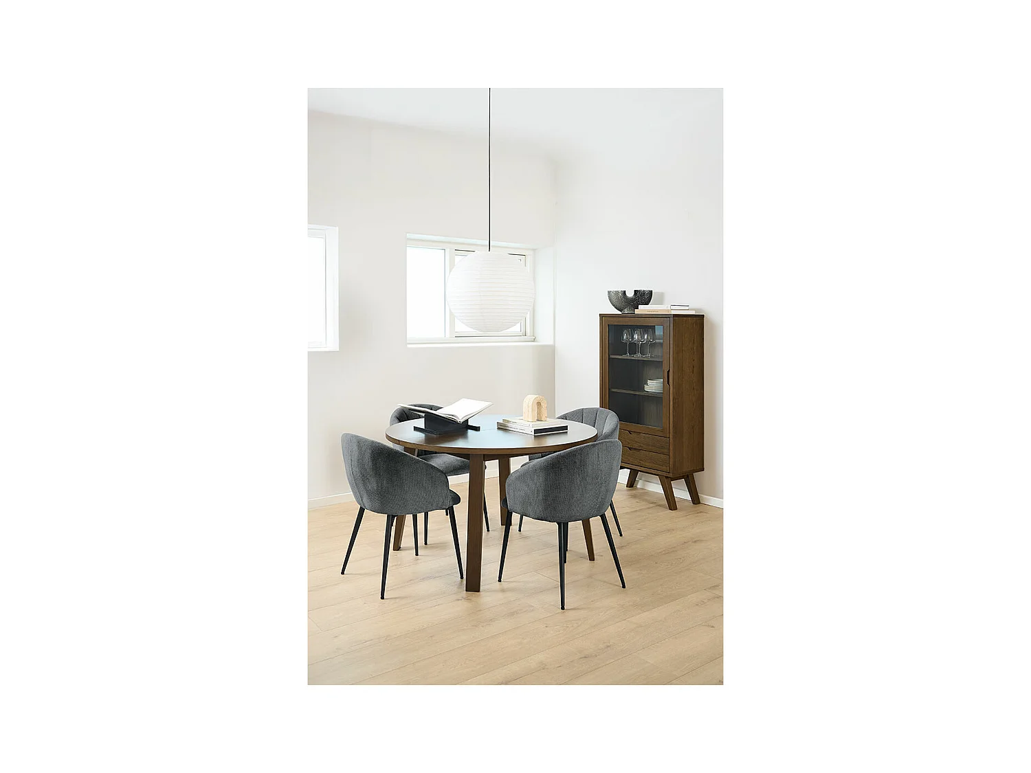 A-Line citrine 1 porte 2 tiroirs 2 étagères gris.