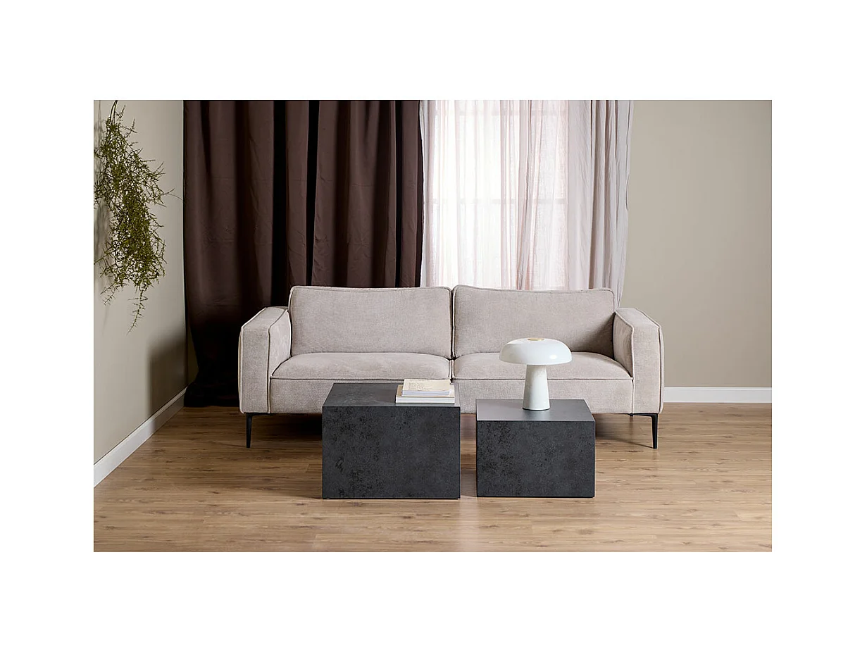 Dice table basse noir.