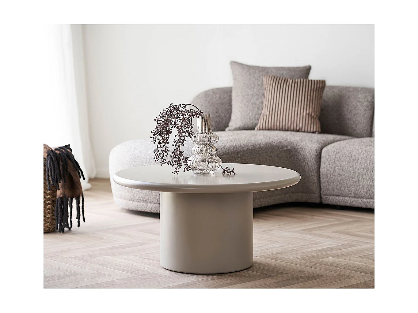 Nagano salontafel Ø80cm zandkleurig.