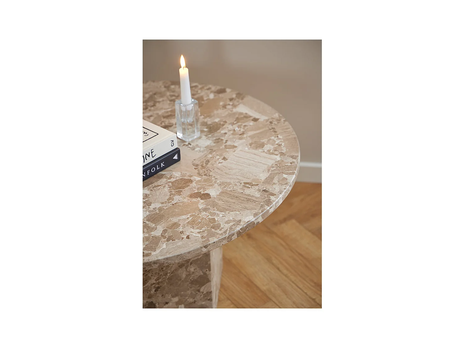 Naxos Couchtisch braun.