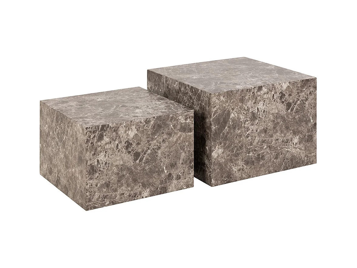 Dice table basse marron.
