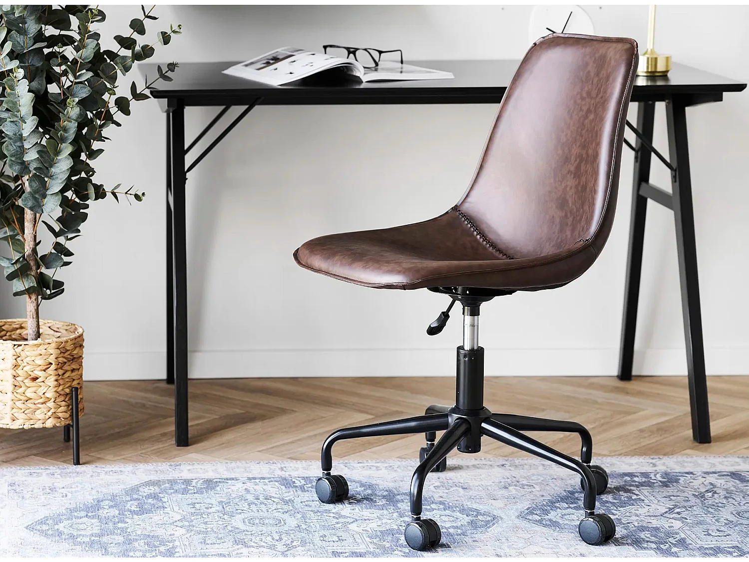 Monaco Bürostuhl Braun.