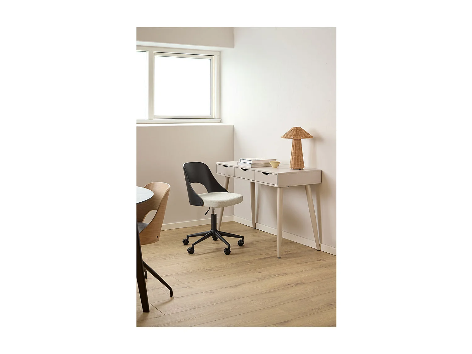 Lucy chaise de bureau tissu beige.