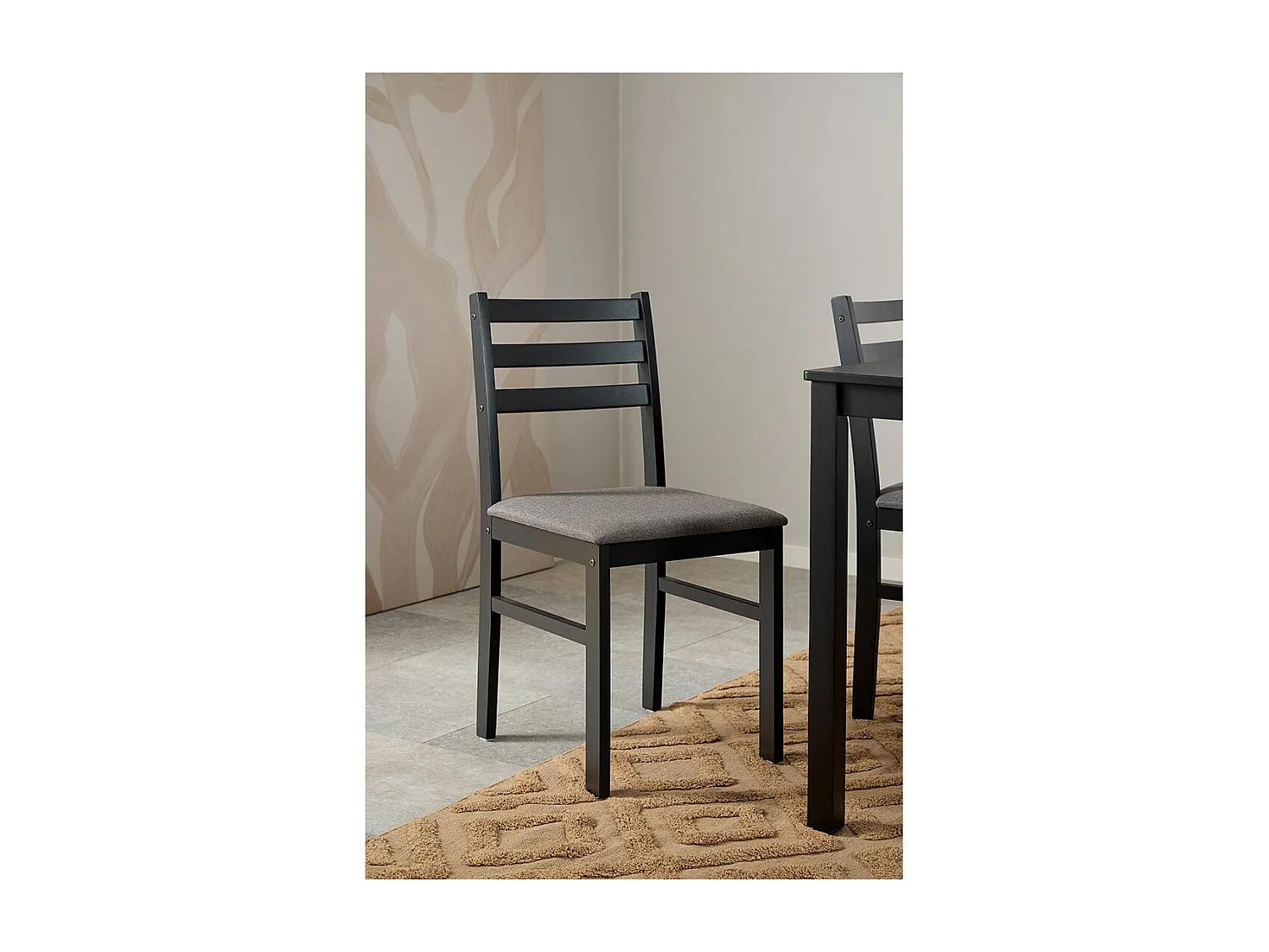 Alicante ensemble pour salle à manger table et 4 chaises 70x110cm noire.