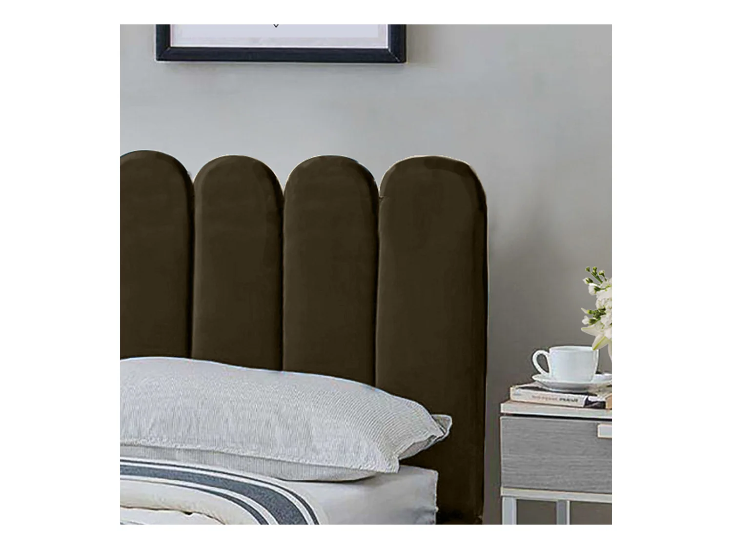 Lit rembourré Venezia 210x212x90 cm, couchage 200x200 cm, coffre, vérin à gaz, tissu Monolith brun