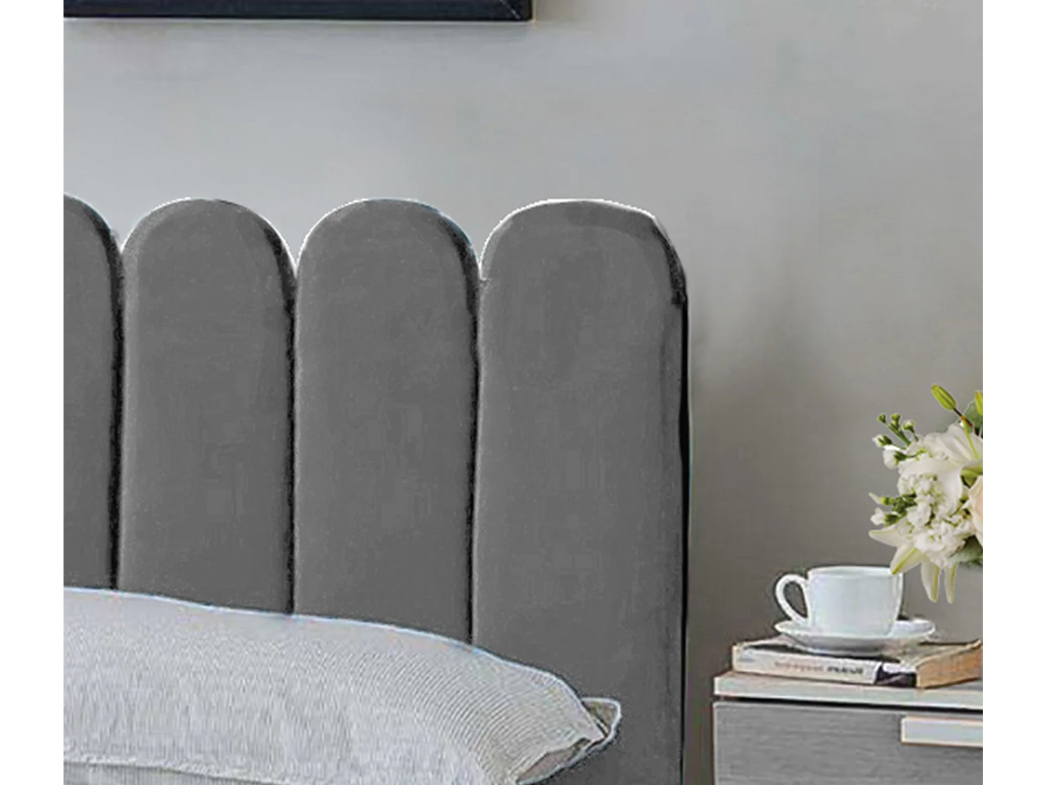 Lit rembourré Venezia 210x212x90 cm, couchage 200x200 cm, coffre, vérin à gaz, tissu Monolith châtaigne