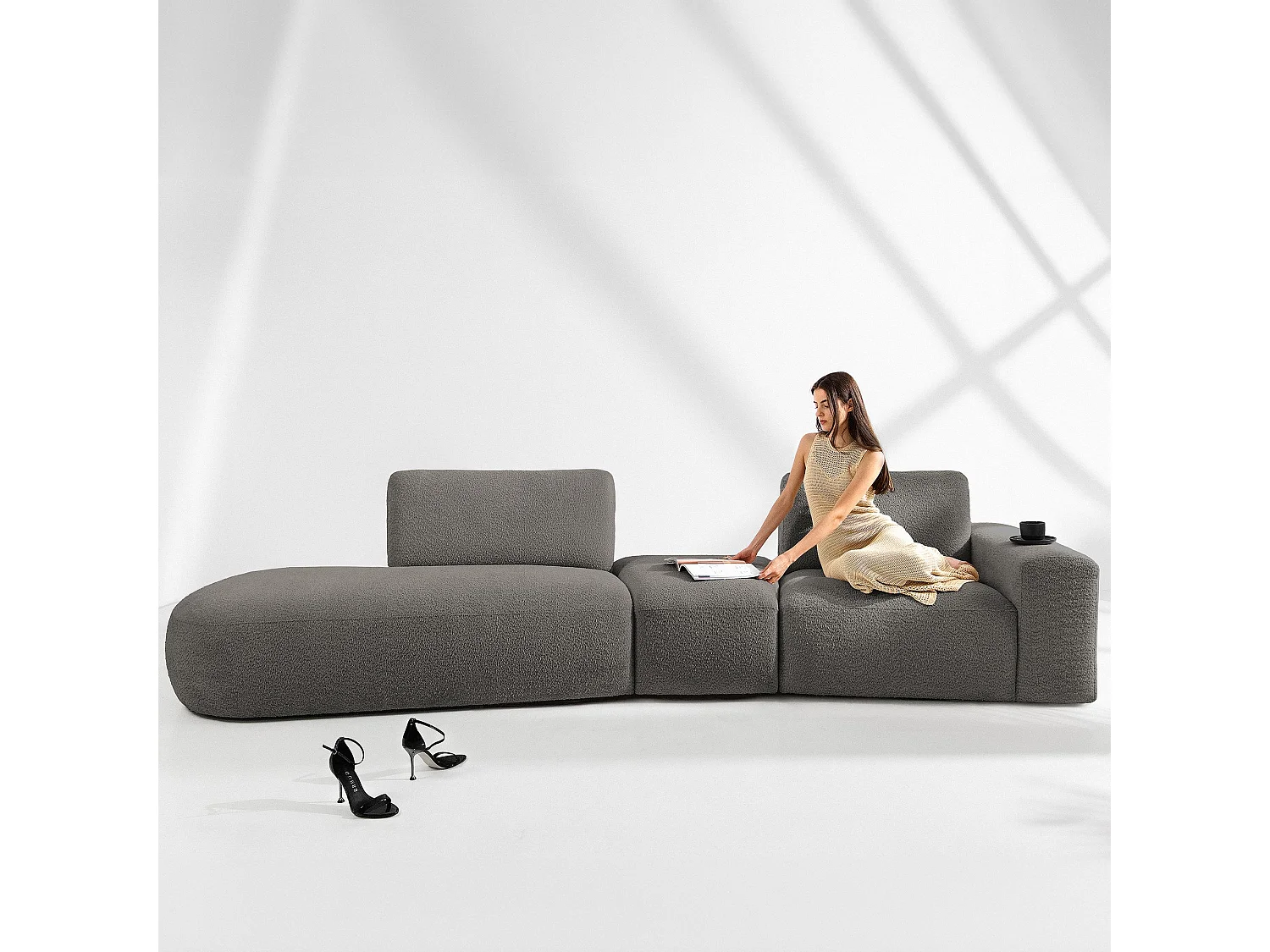 Canapé d&#039;angle moderne gauche - ZUCCO - 4 places - tissu boucle - Brun foncé