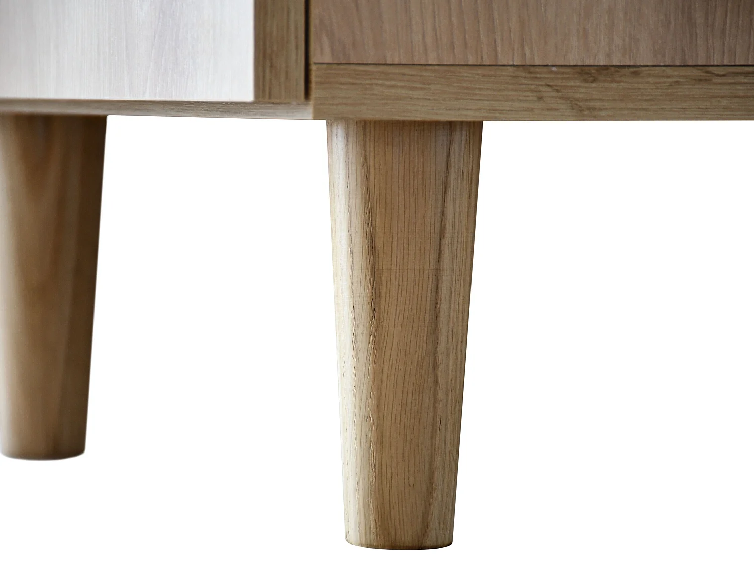 Nachttisch Luk mit Schublade mit Füßen Nachtkommode Nachtschrank Schlafzimmer (Eiche artisan)