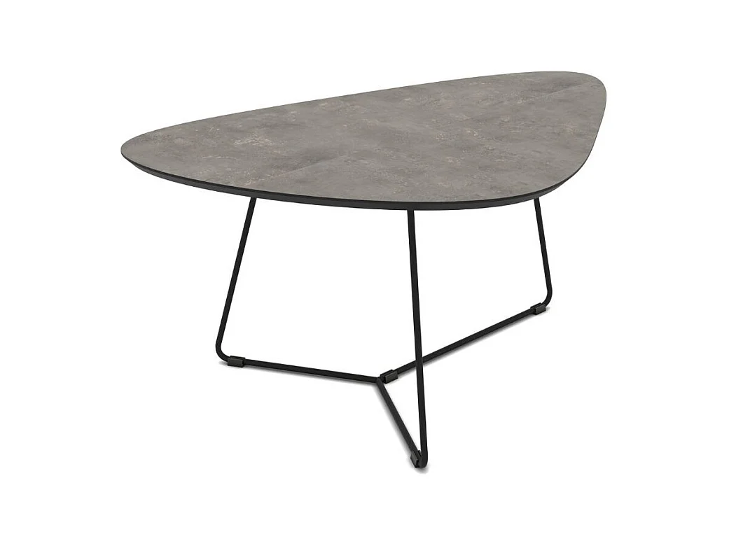 Coppia tavolini da salotto con piano colore cemento e base metallo nera Tussey