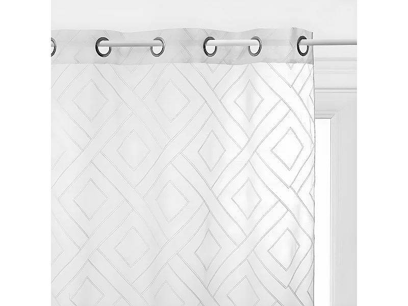 Voilage à œillets Blanc motif en relief brodé 140 x 240 cm