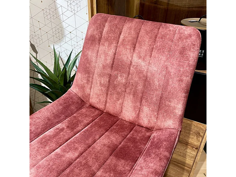 Lot 2 tabourets de bar en velours rose et pieds métal noir – NANY 2