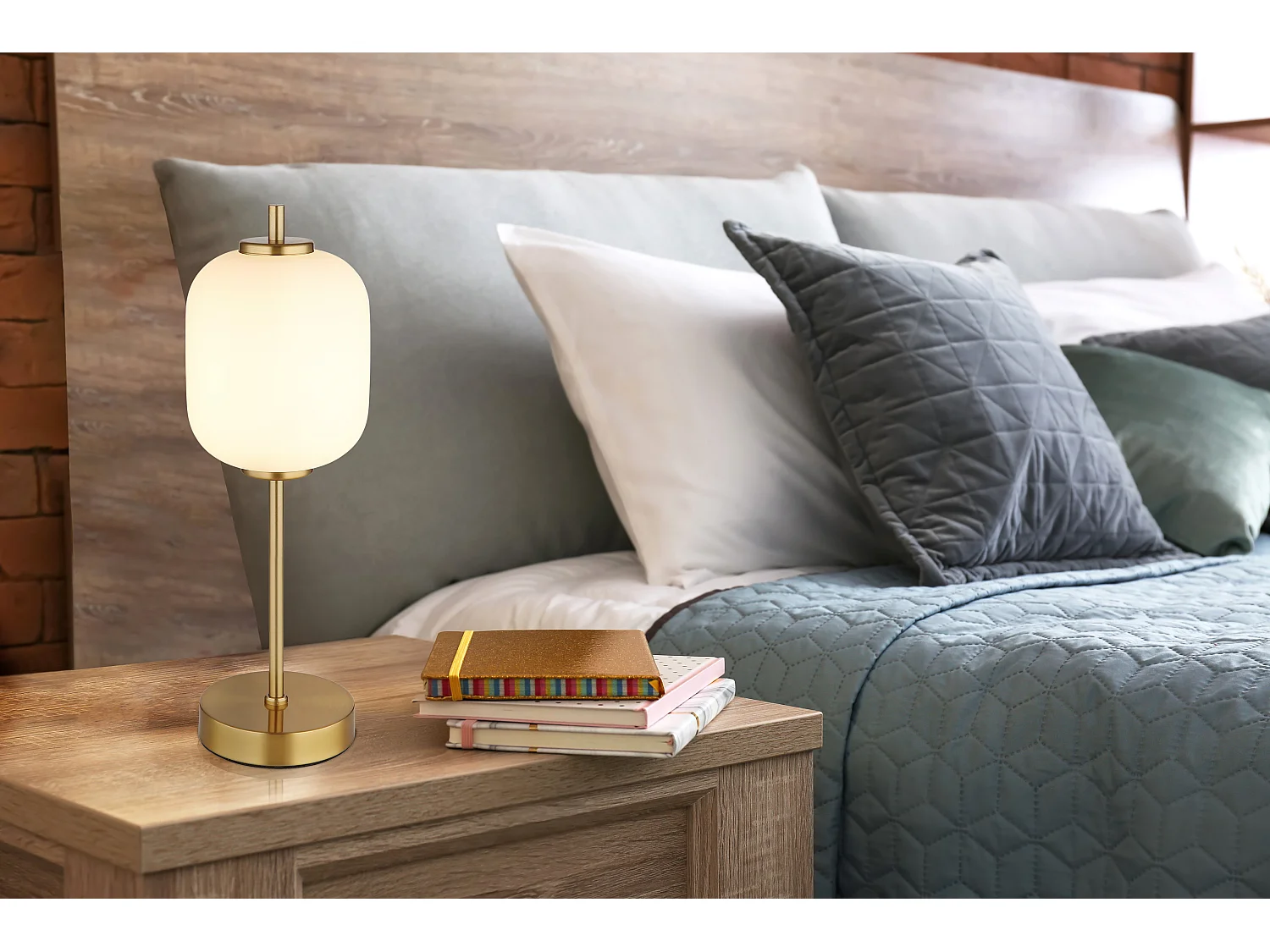 Lampe à poser métal couleur laiton, LED