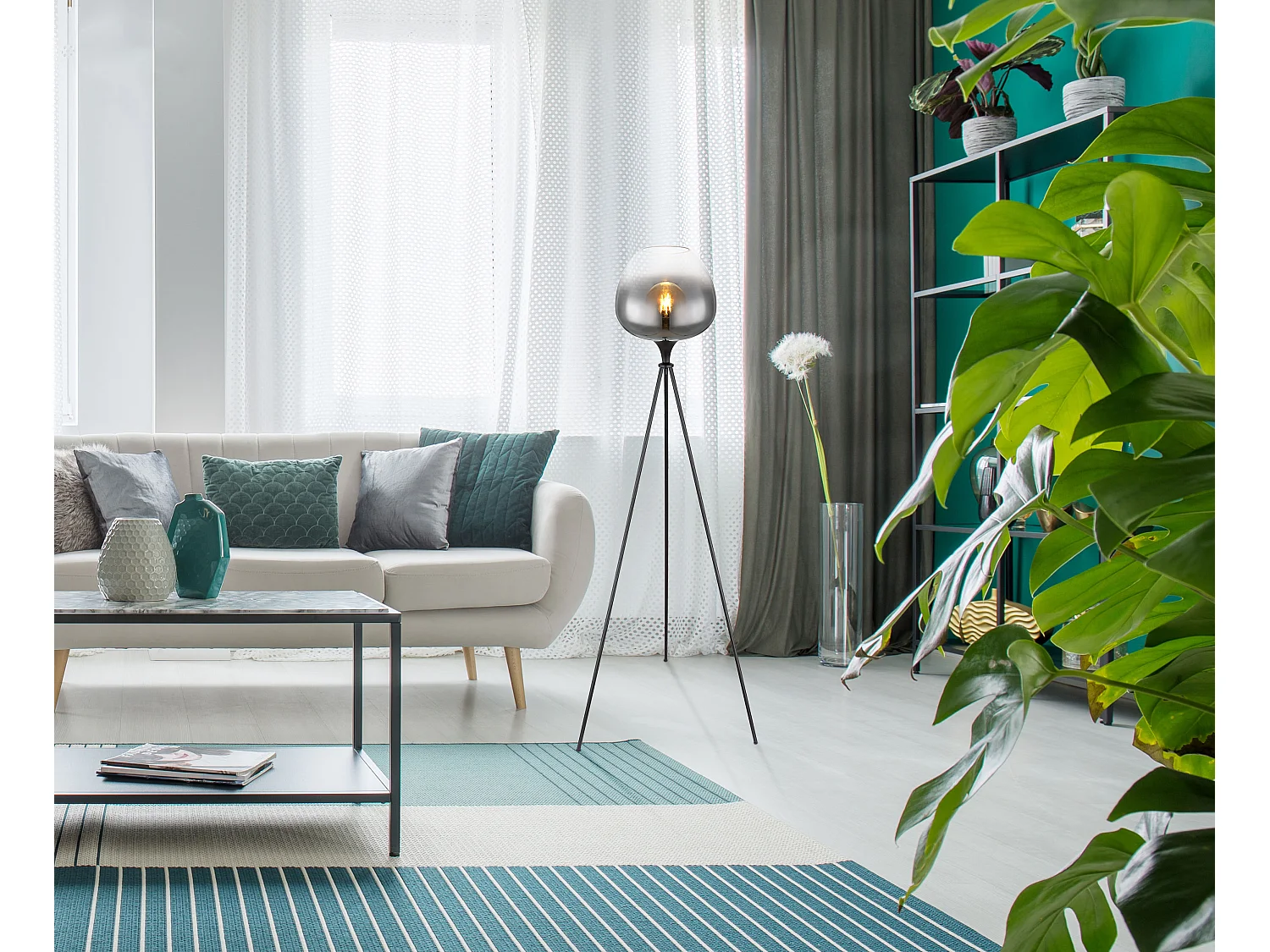 Stehleuchte Metall schwarz matt, 1x E27