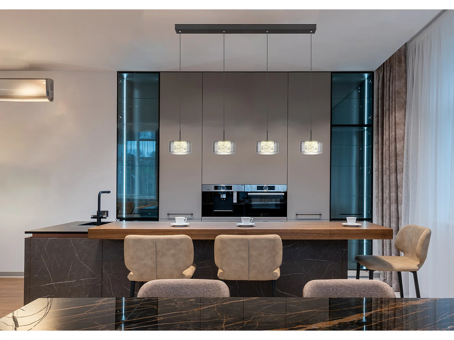 Hängeleuchte Metall schwarz matt, LED