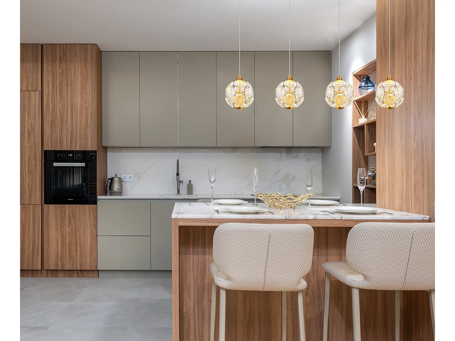 Hängeleuchte Metall goldfarben, LED