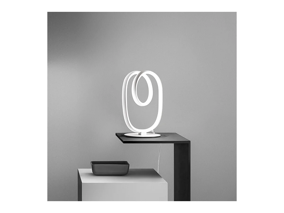 Diva - Lampe de table LED dimmable - Aluminium blanc satiné, diffuseur en silicone, lumière chaude 3000K, 17W