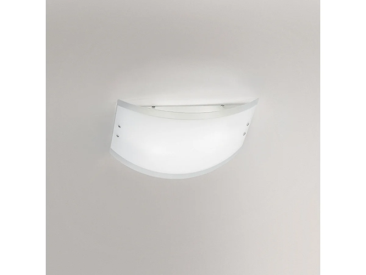 Plafonnier Lecce verre satiné blanc 32,5x23cm, 2xE27 max 42W, structure métal chromé, IP20, moderne, ampoules exclues