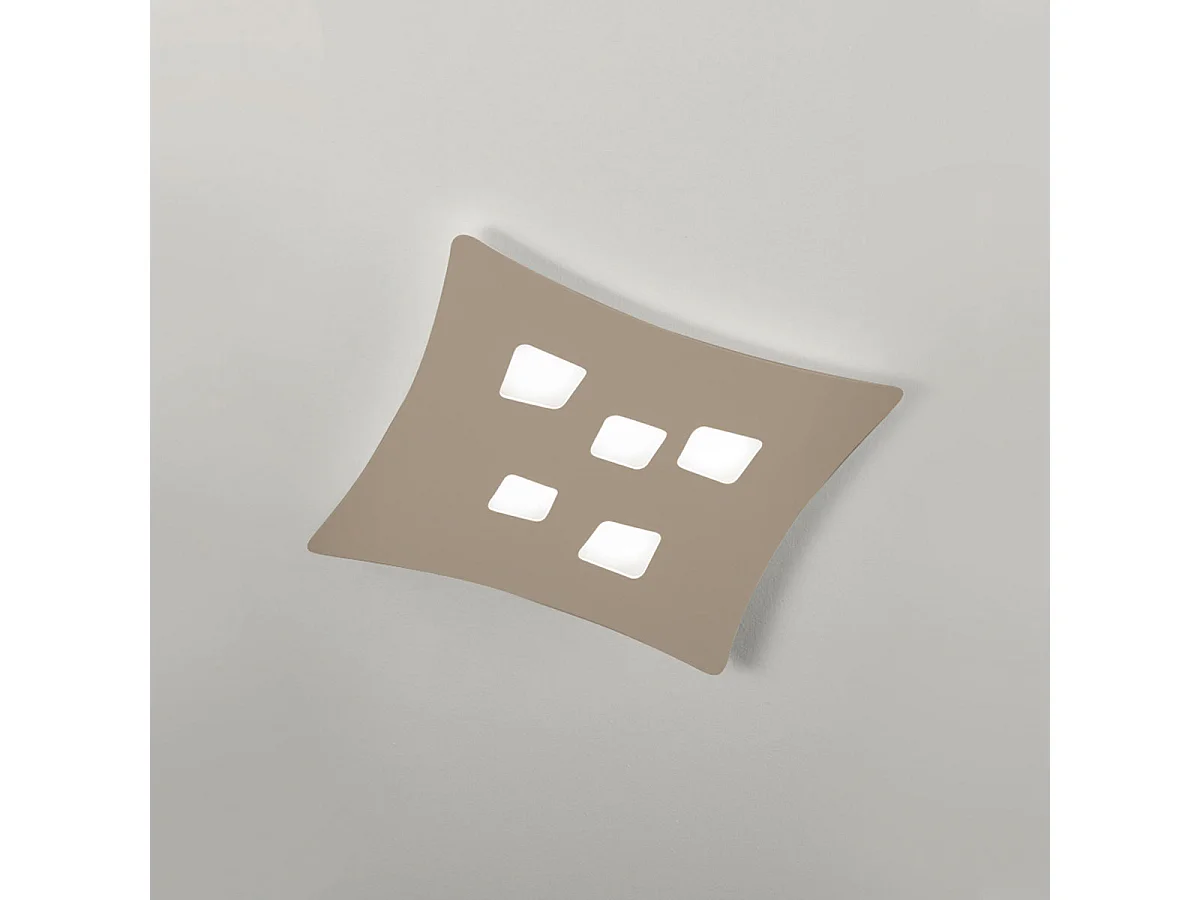 Plafonnier Isotta 5 lumières GX53 tourterelle – métal incurvé 50x55cm, style géométrique, max 5x8W, ampoules exclues