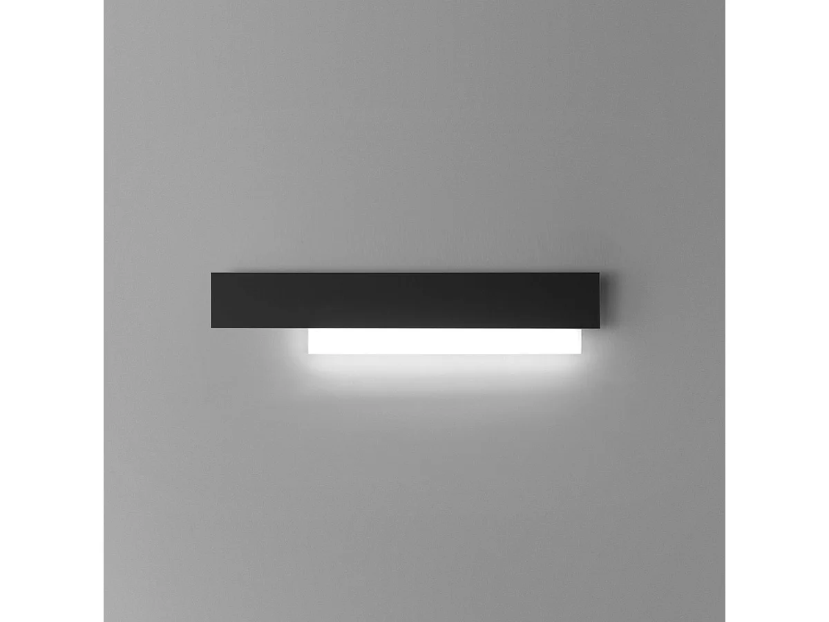 Doha - Moderne 25W LED-væglampe - Sort og hvid aluminium, 3000K varmt lys, 2110 lm, lineært design, IP20, indendørs, L.70x15cm