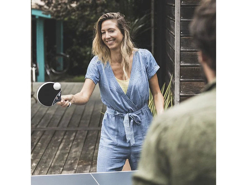 Mesa de Tênis de Mesa Cornilleau 400X para Uso Externo - Alta Qualidade e Segurança