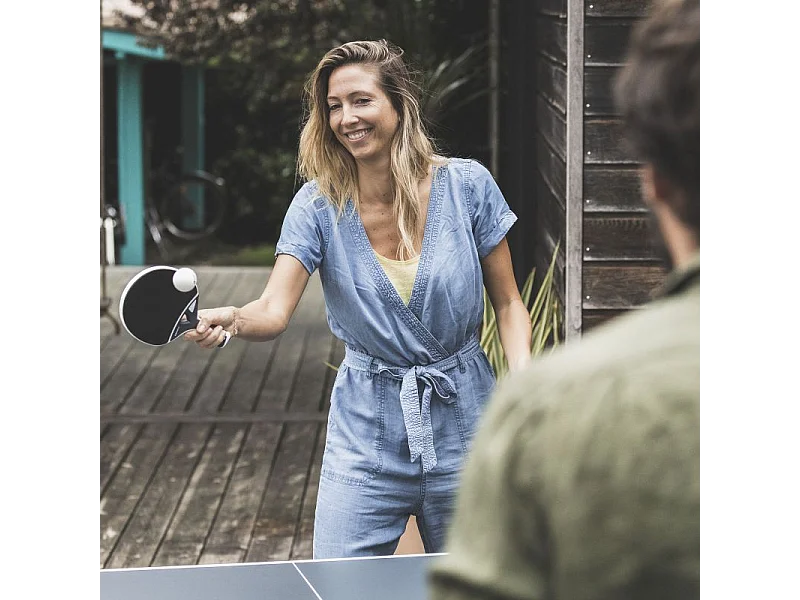 Mesa de Tênis de Mesa Cornilleau 400X para Uso Externo - Alta Qualidade e Segurança