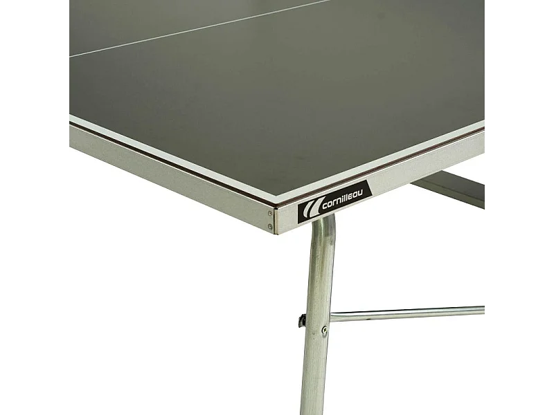 Mesa de Tênis de Mesa Externa Cornilleau 200X - Ideal para Famílias e Jogos Competitivos