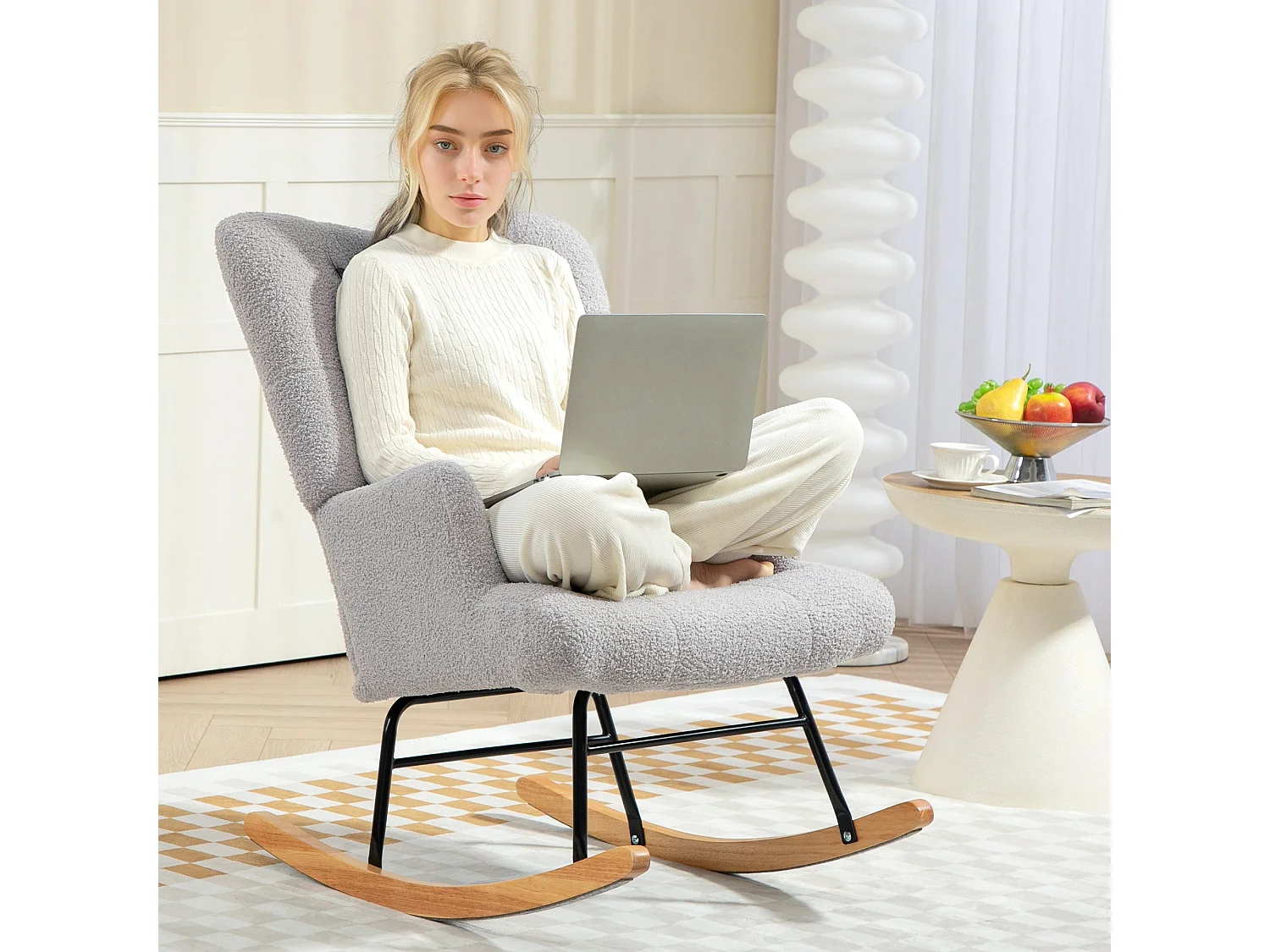 Mecedora Daisy Homcom respaldo alto gris 87x65x88 cm