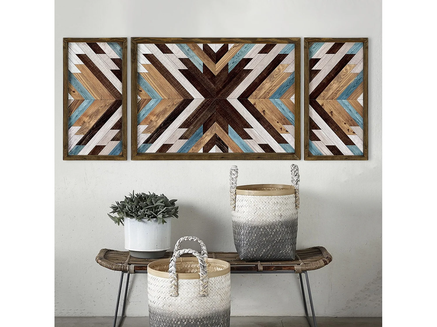 Quadro Decorativo em MDF com Moldura de Madeira de Pinho - Arte Elegante para a Sua Casa