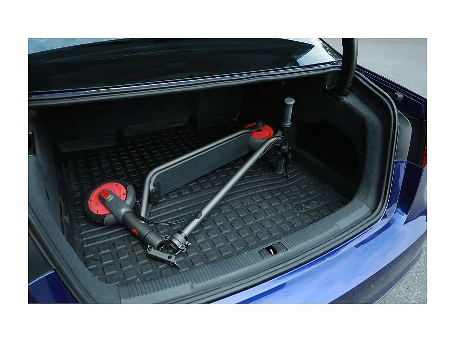 Patinete Elétrico Segway ZING C20 - Scooter Dobrável para Todas as Idades