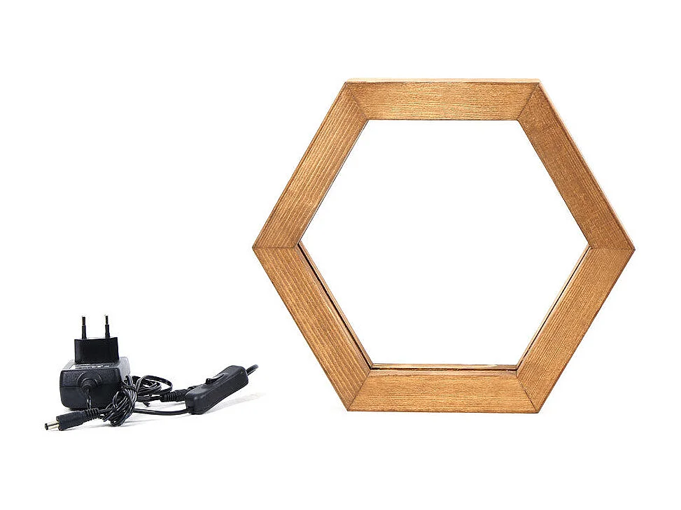 Candeeiro de Mesa Elegante em Madeira de Abeto - Iluminação LED Aconchegante