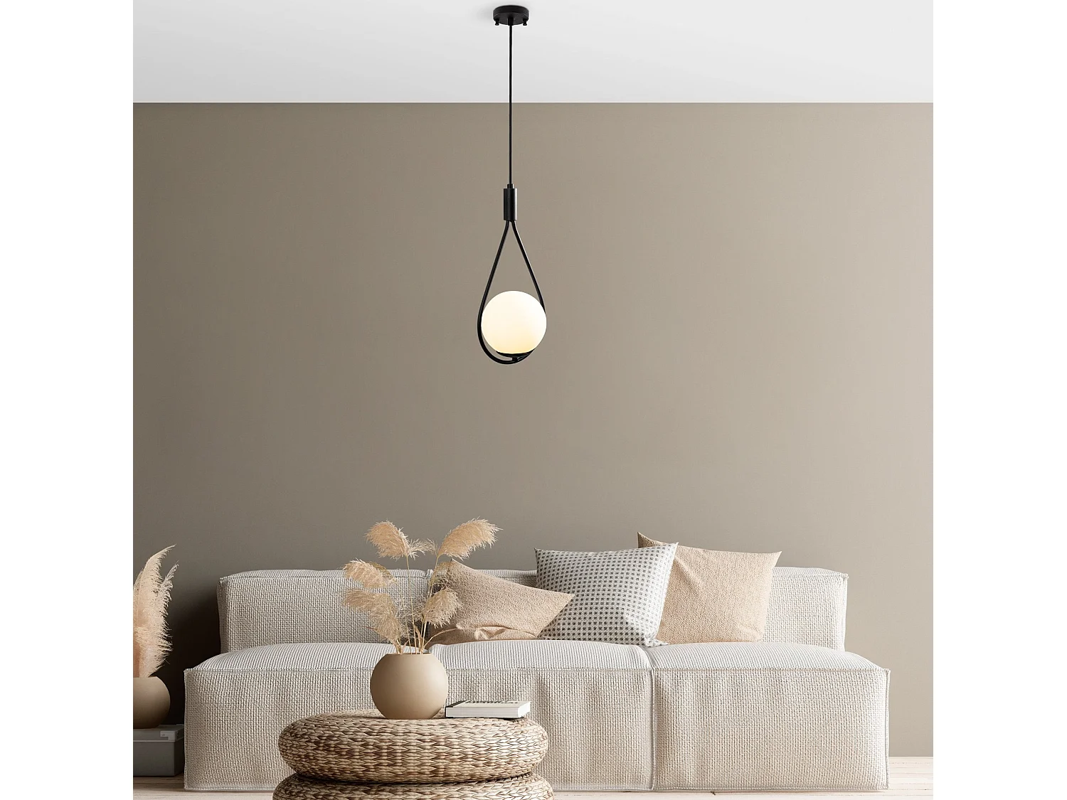 Candeeiro Preto Elegante para Transformar o Seu Espaço