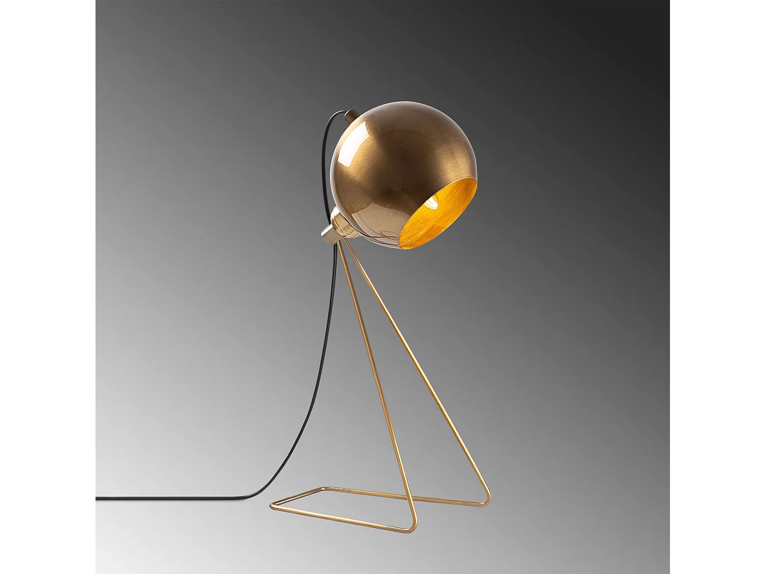 Candeeiro de Mesa Elegante - Mistura de Estilo Vintage e Moderno