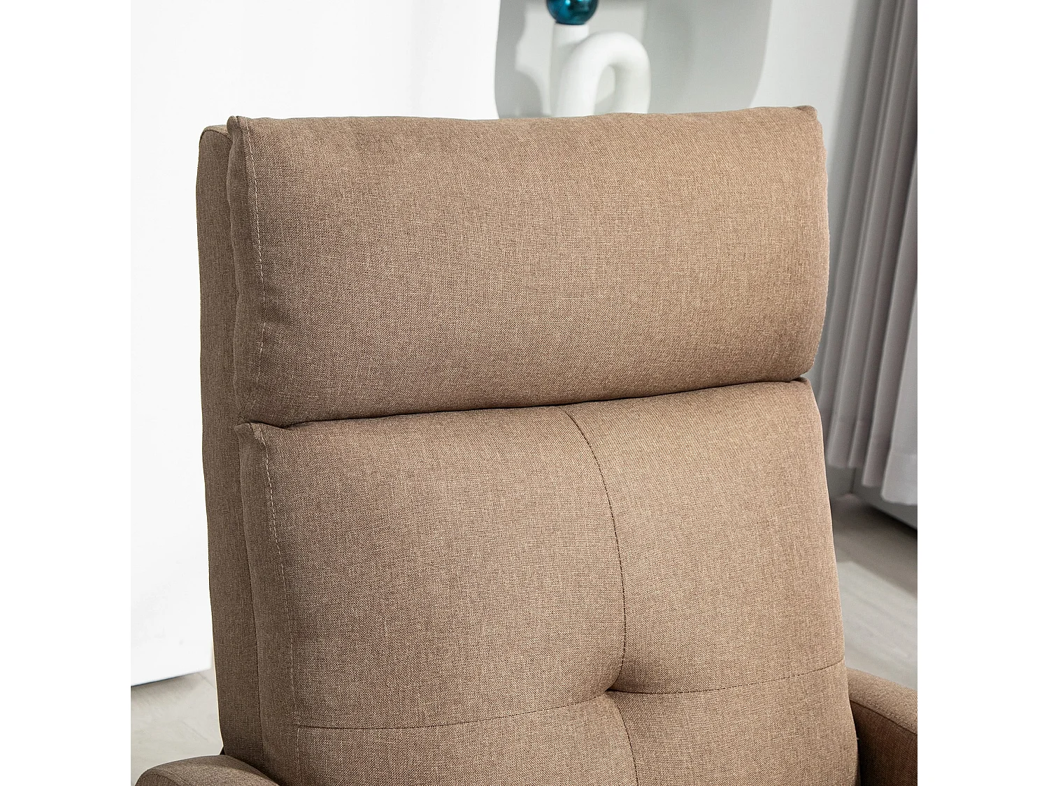 Poltrona Relax Reclinável Coimbra - Conforto e Estilo em Tecido de Linho Marrom