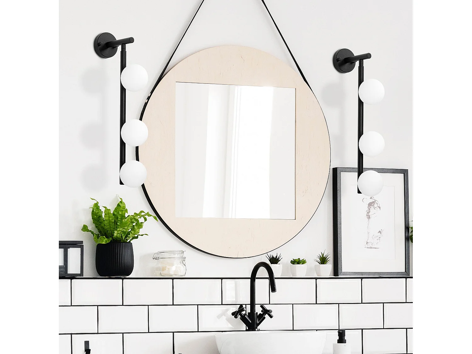 Candeeiro de Parede Elegante em Preto e Branco - Transforme Seu Espaço