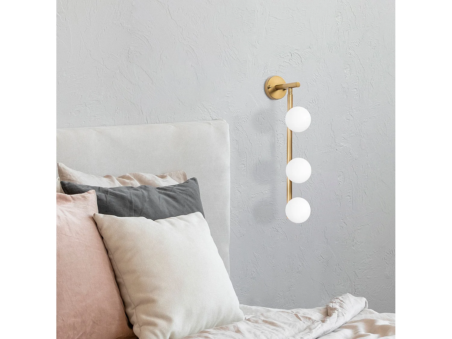 Applique murale barre 3 lampes Bulla 59cm Verre Blanc et Métal Or