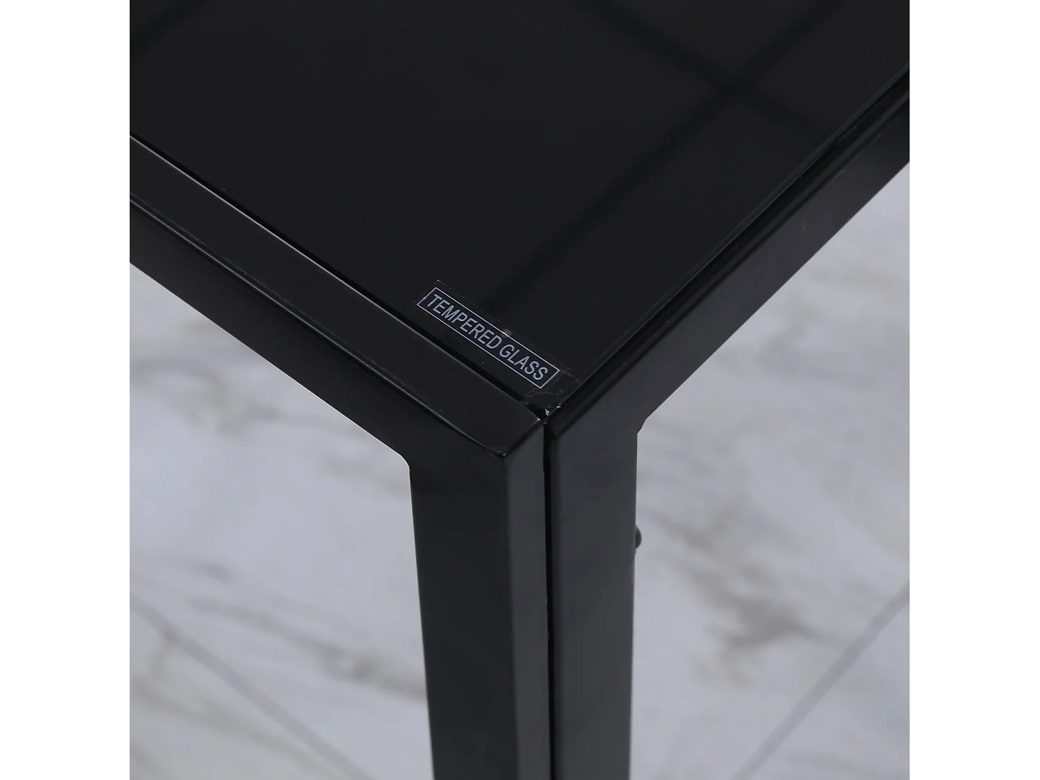 Mesa de comedor Fluorita Homcom diseño fijo 4-6 personas cristal negro 75x120x60 cm