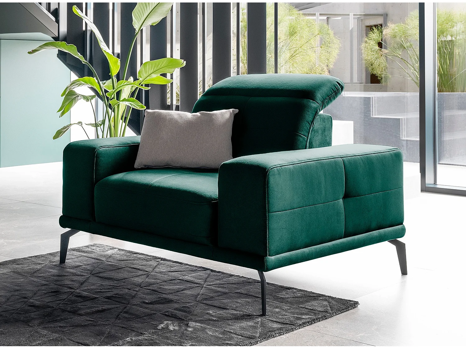 Fauteuil design tissu doux vert foncé Torpille 125cm