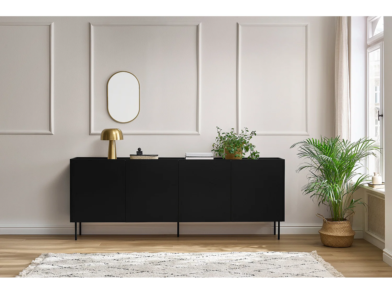 Cómoda de 4 puertas y 4 cajones con pie metálico 220x85 cm