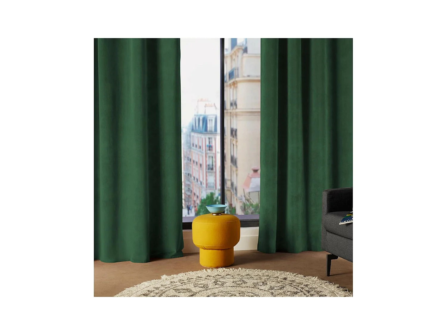 Samtvorhang mit gebürstetem Effekt