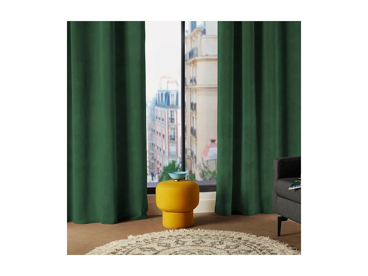 Samtvorhang mit gebürstetem Effekt