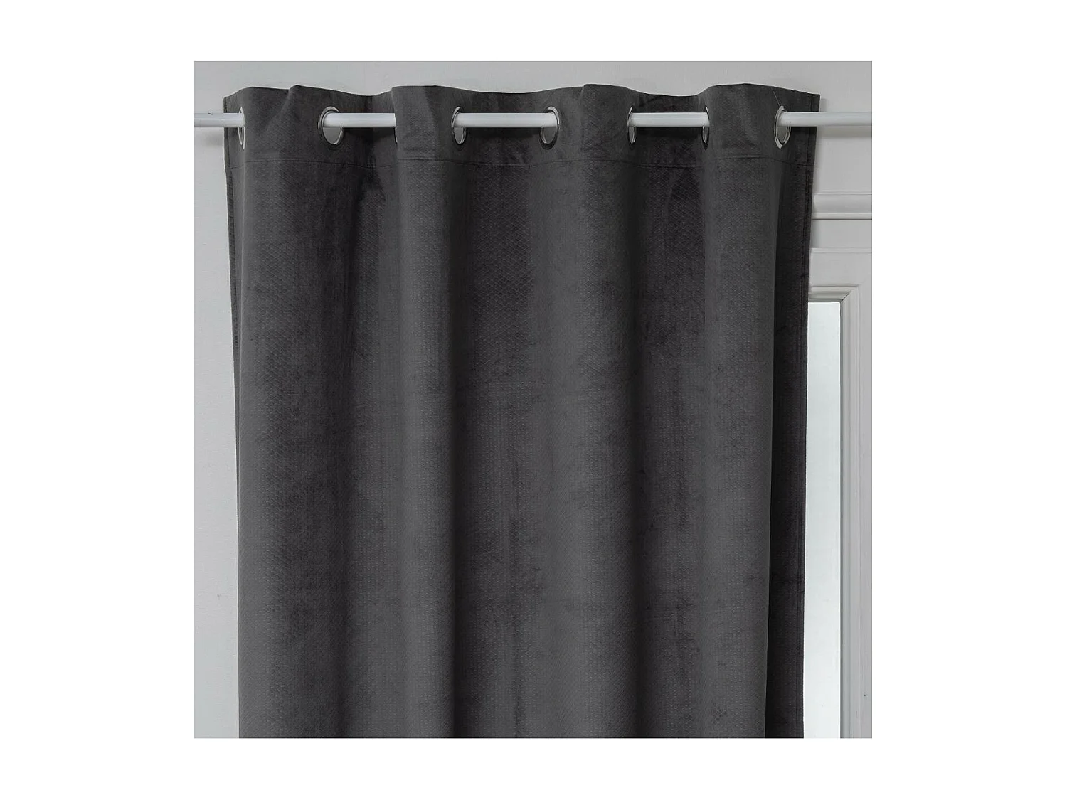 Rideau à œillets Occultant en Velours Gris motif en relief 140 x 260 cm