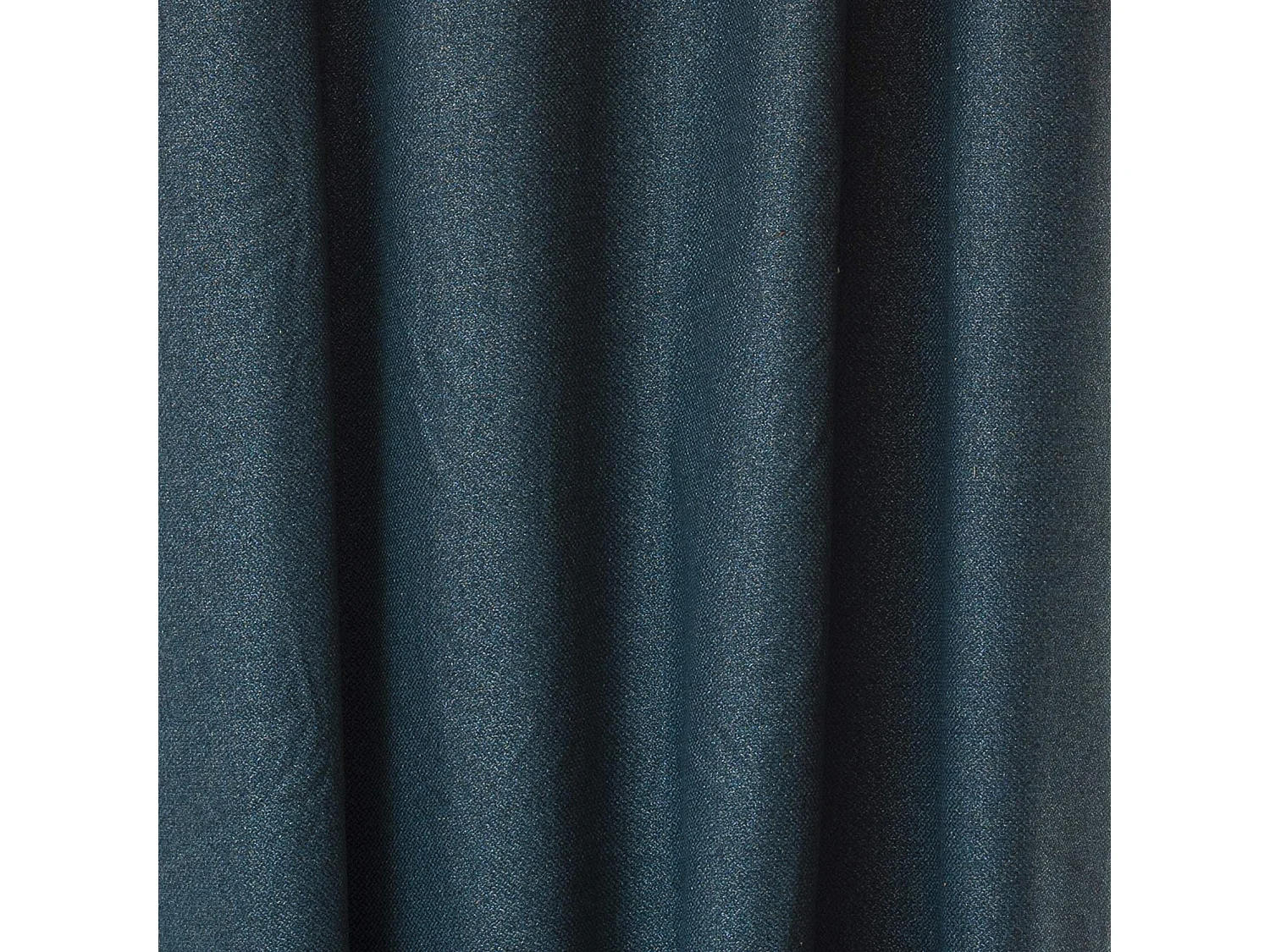 Cortina lisa aislante y opaca