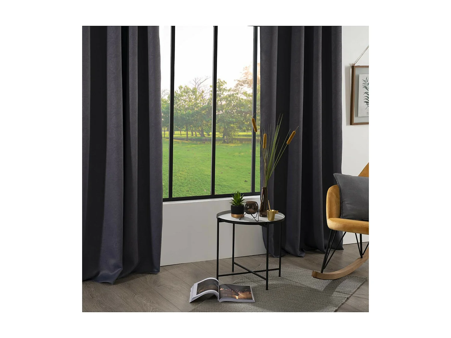 Cortina opaca con hojas de relieve 140 x 260 cm