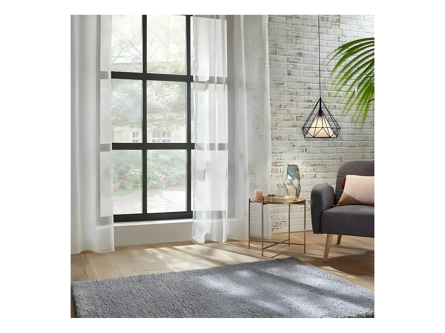 Voilage à œillets Blanc motif Croix Or en relief 140 x 240 cm