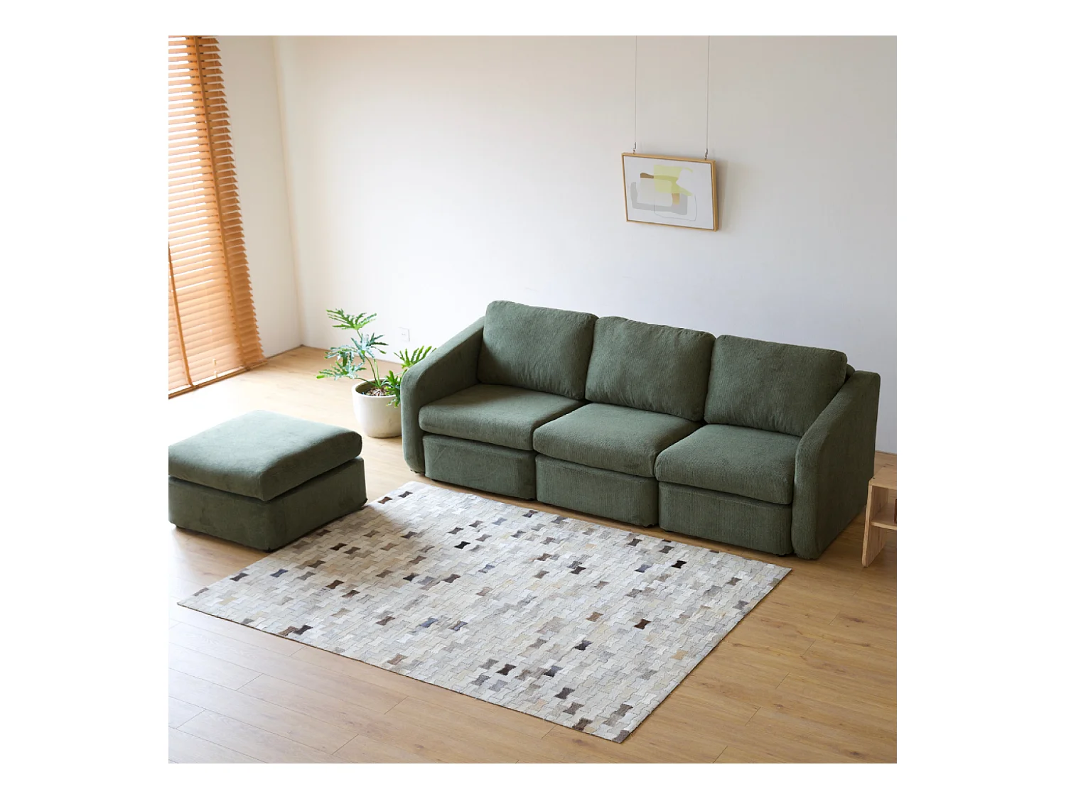 Sofá Modular de 3 Lugares Verde com Pufe em Tecido FlexiWave - Confortável e Elegante