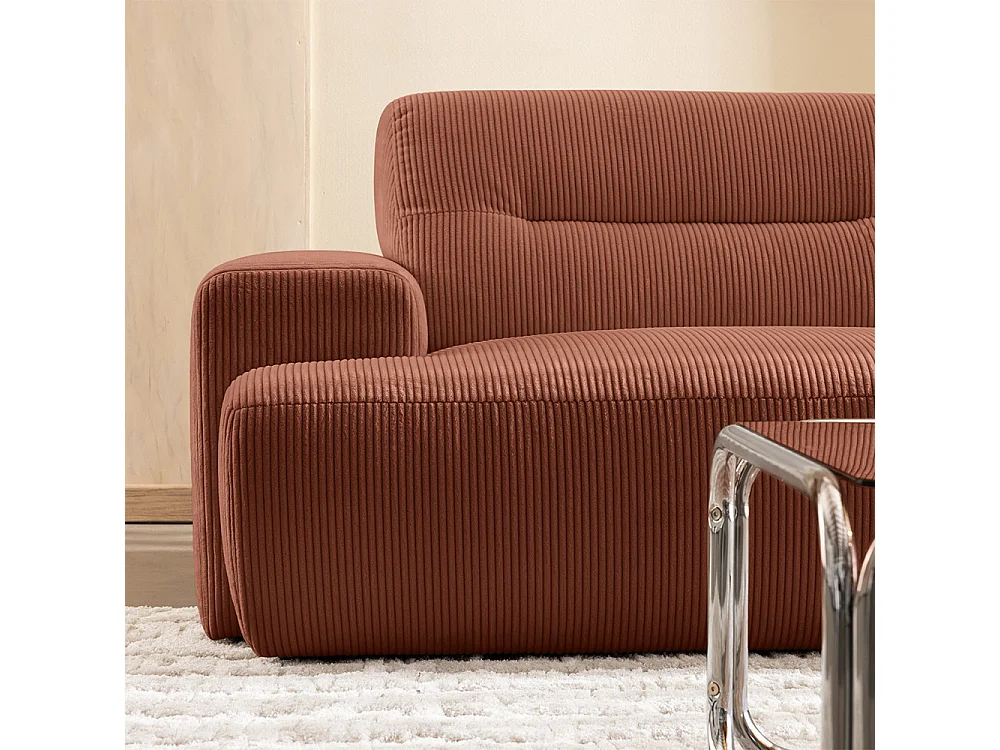 Stune - Canapé droit 4 places en velours côtelé à accoudoirs larges - Terracotta