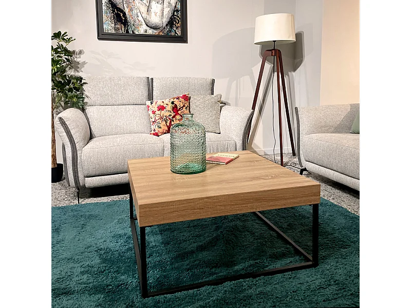 Table basse carrée 80 x 80 cm décor chêne et pieds métal – BILLIE