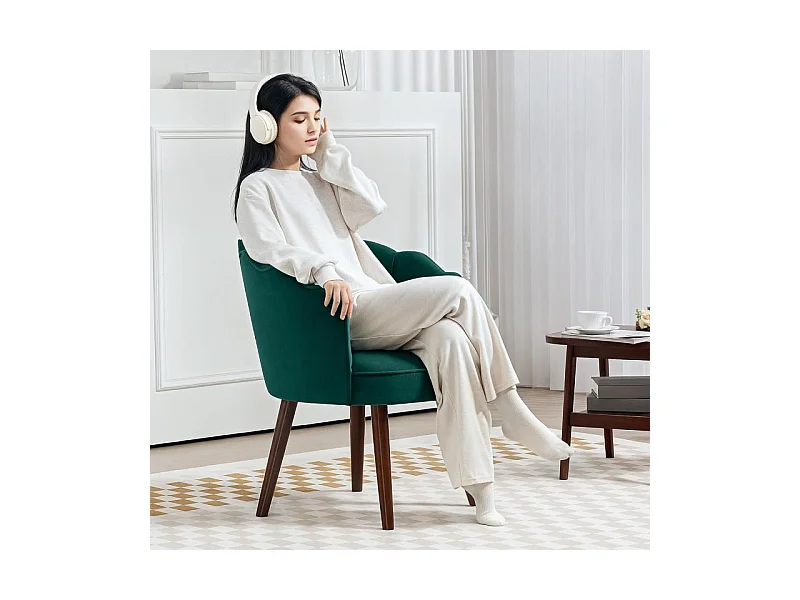 Fauteuil design coquillage piètement bois hévéa velours