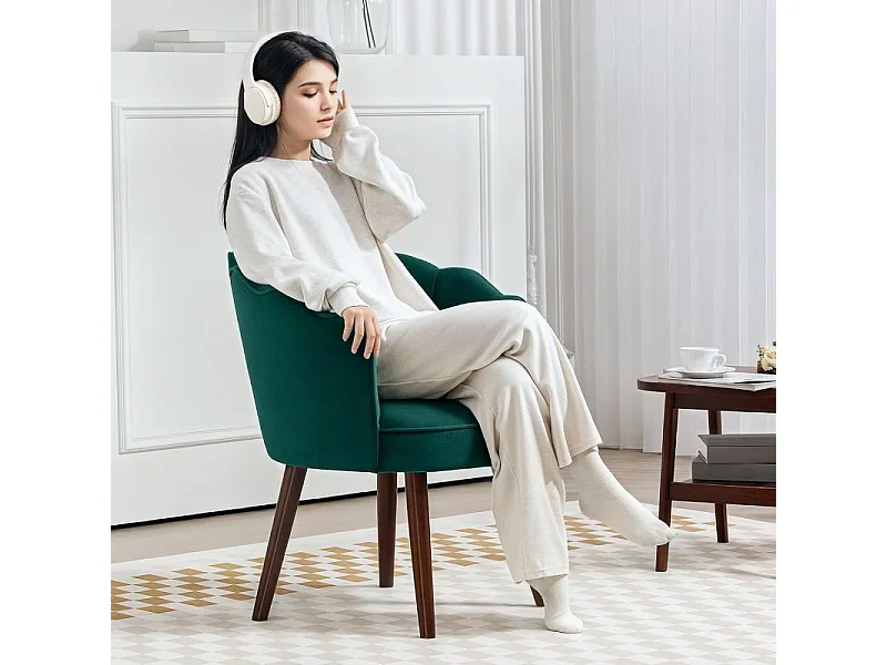 Fauteuil design coquillage piètement bois hévéa velours